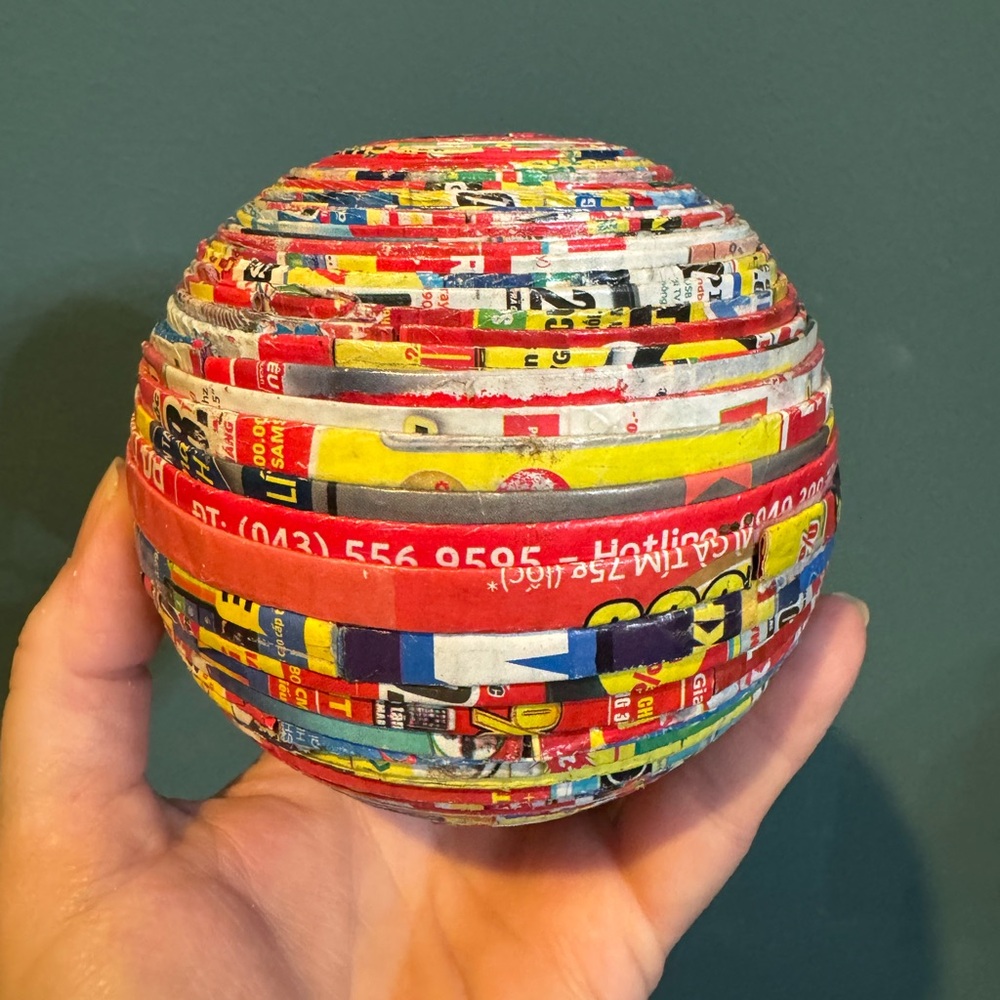 Recycled Magazine Paper Sphere / Ball - Drcorative object